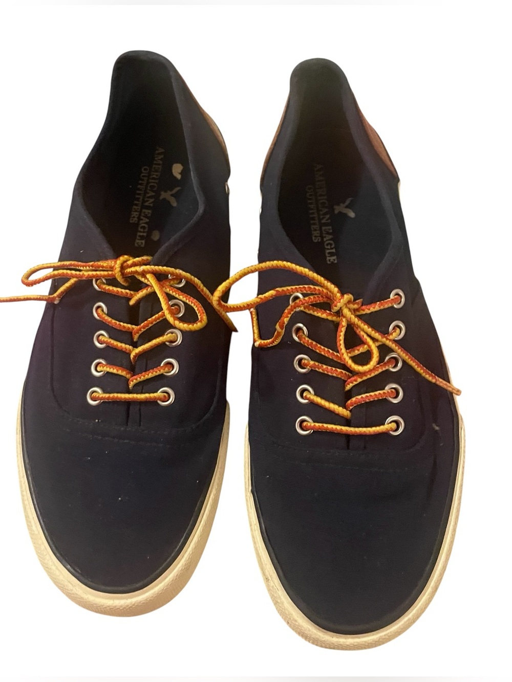 American Eagle Outfitters Black and Cream Men’s Casual Sneakers